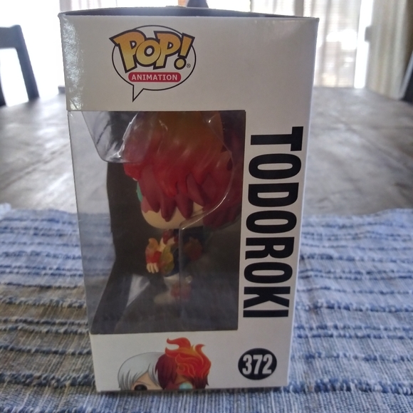 Funko POP! Animation My Hero Academia Todoroki 372 - Picture 4 of 6